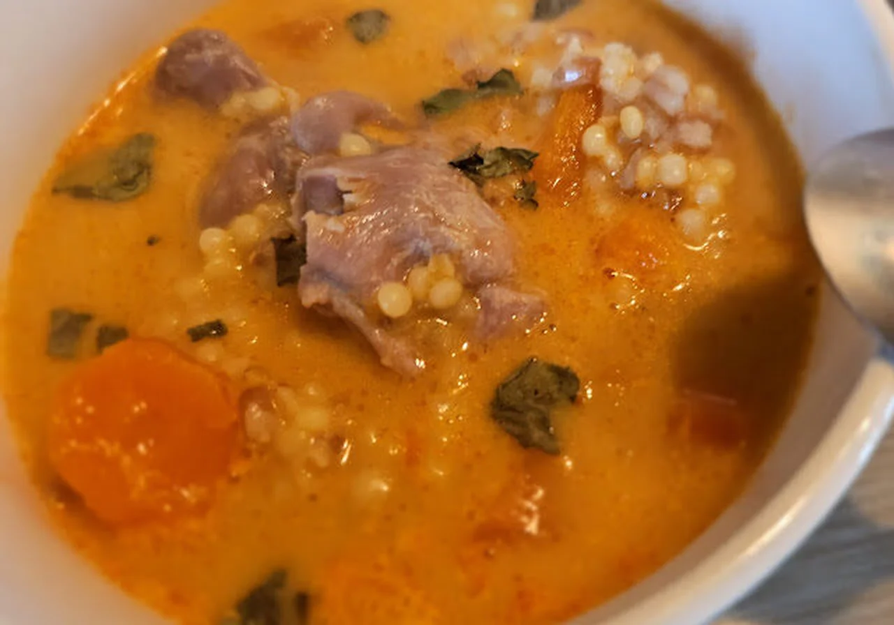 Soupe aux gésiers de volaille et perles de blé