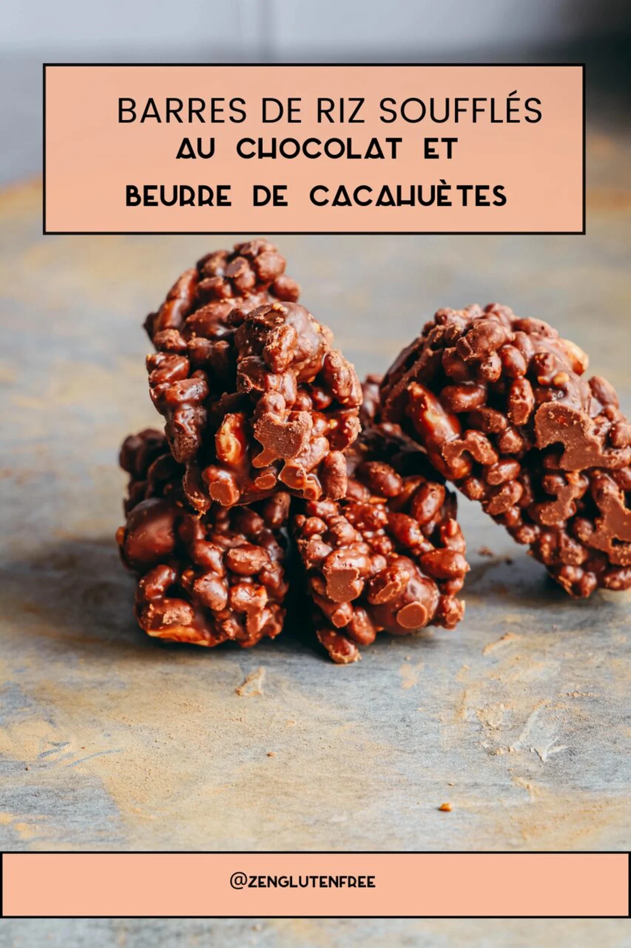Barres de riz soufflés au chocolat et beurre de cacahuètes