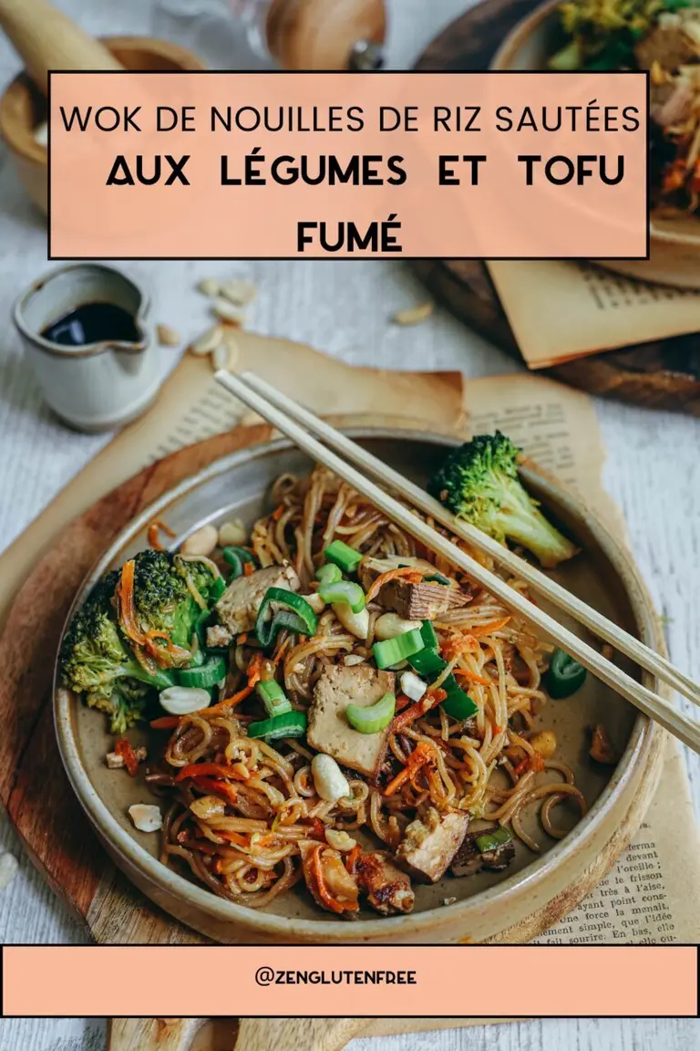 Wok de nouilles de riz aux légumes et tofu fumé
