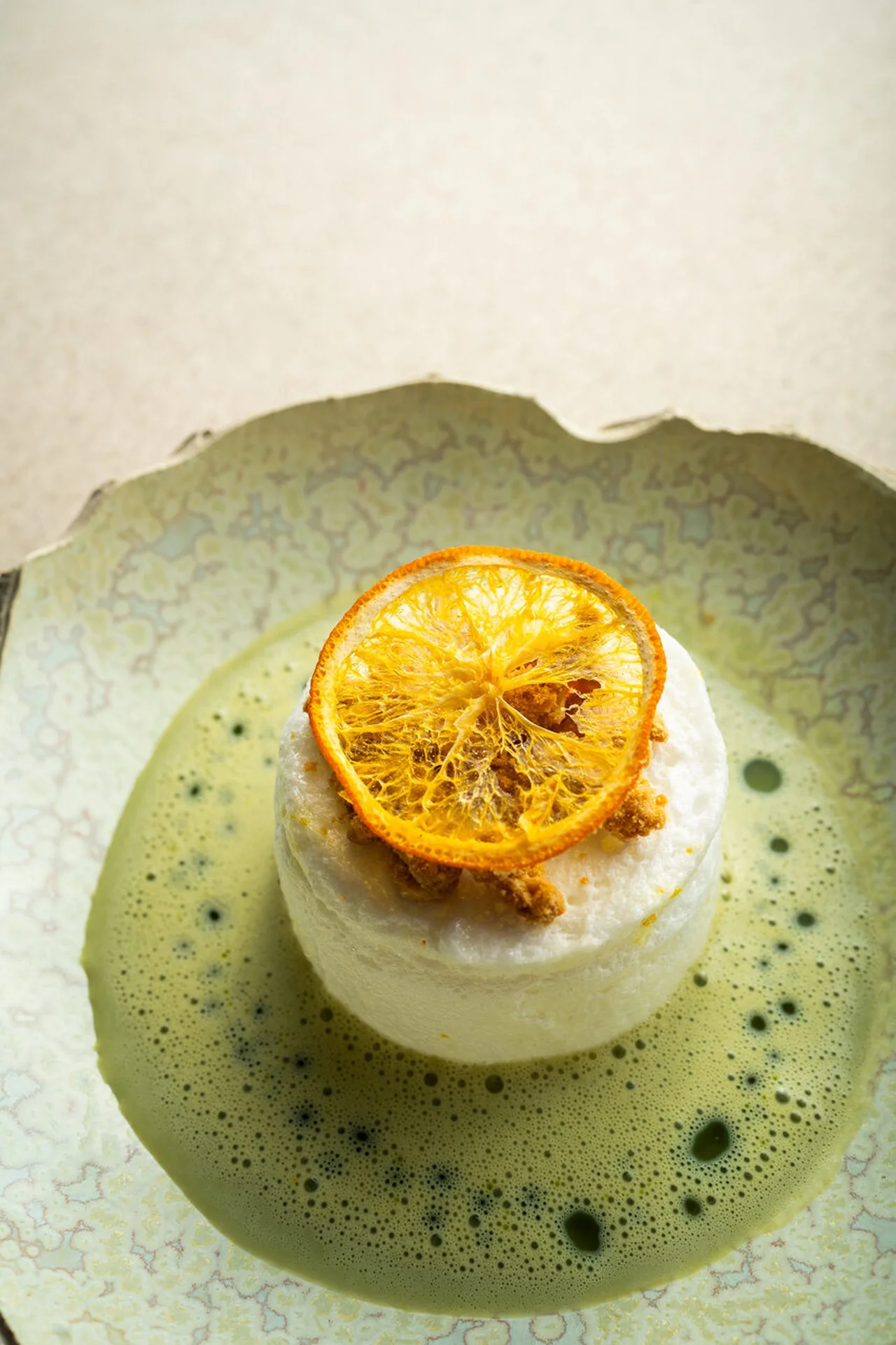 Île flottante, crème anglaise au thé matcha