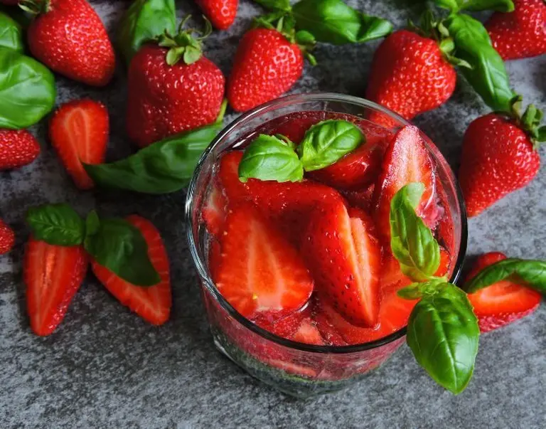 Verrine Fraise Basilic