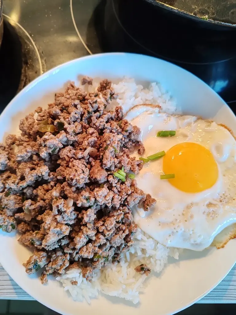 Pad Kra Pao au bœuf haché