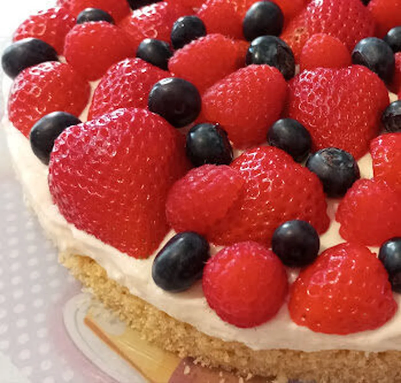 Le biscuit tiramisu aux fruits rouges