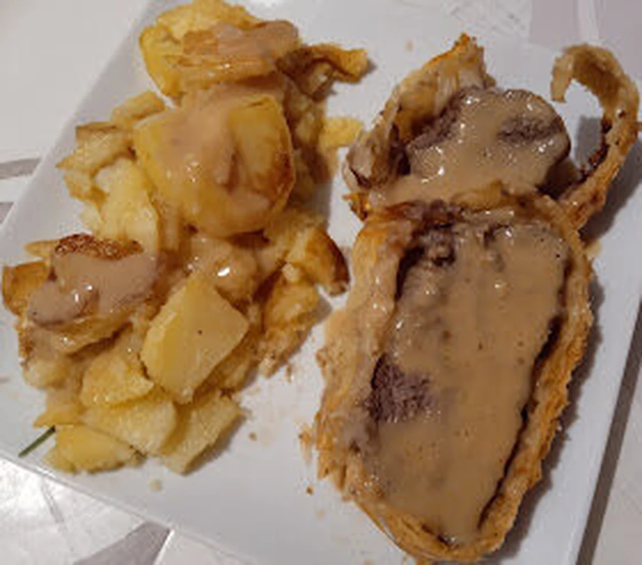 Rôti de bœuf en croûte, sauce au porto