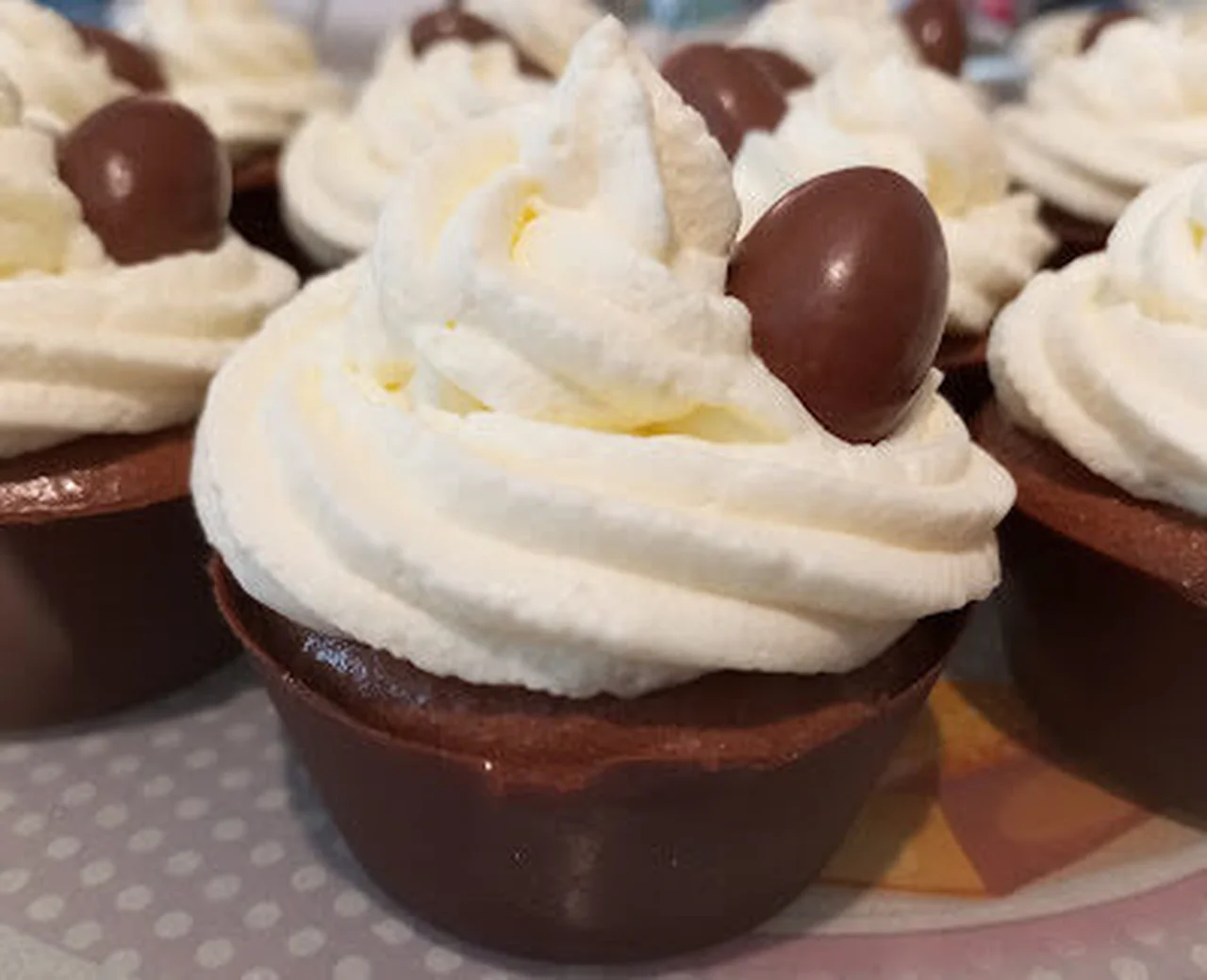 Petites mousses au chocolat de Pâques