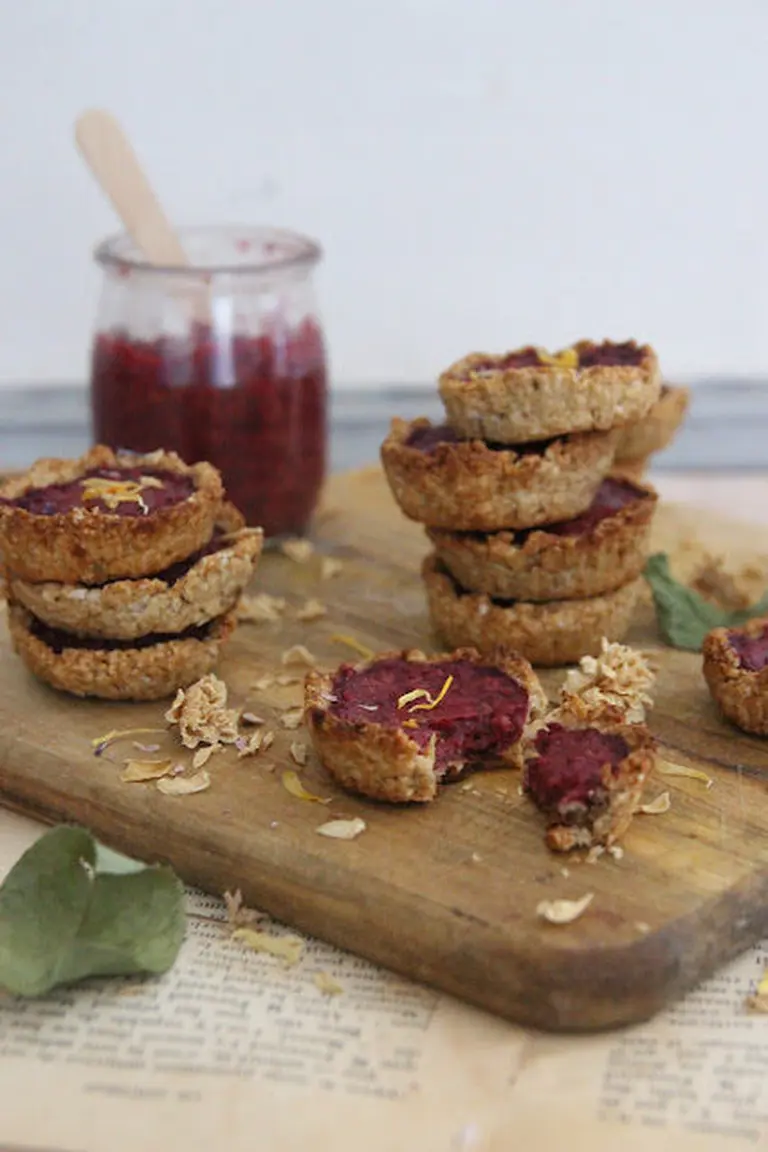 Mini-tartelettes framboise coque chocolat