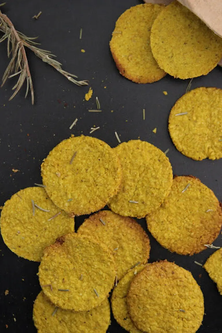 Oatcakes au curcuma et romarin