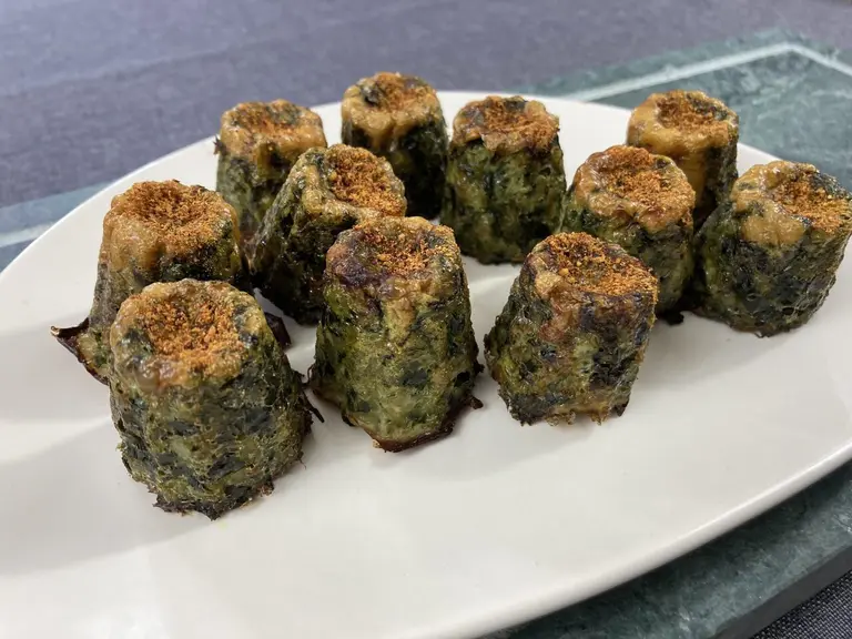 Cannelés de flétan aux épinards