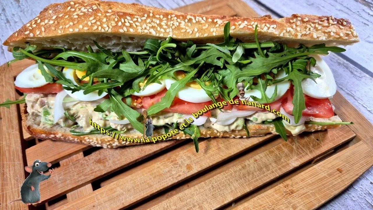 Sandwich au thon et avocat