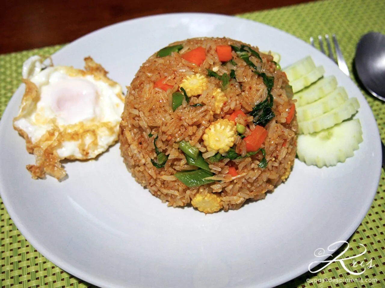 Riz sauté à la confiture de piment nam prik pao