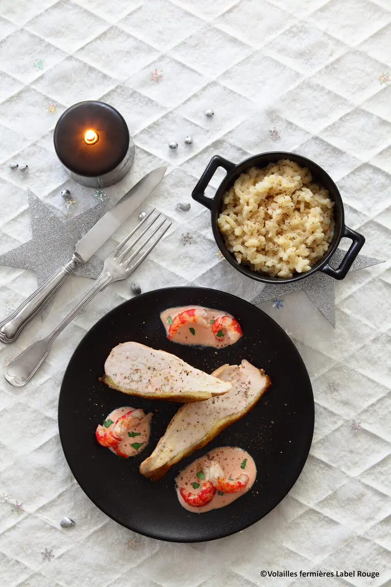 Filet de chapon de pintade, vin pétillant et écrevisses