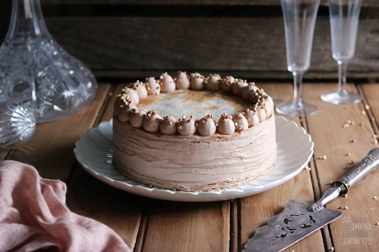 Le gâteau de crêpes au chocolat et kasha