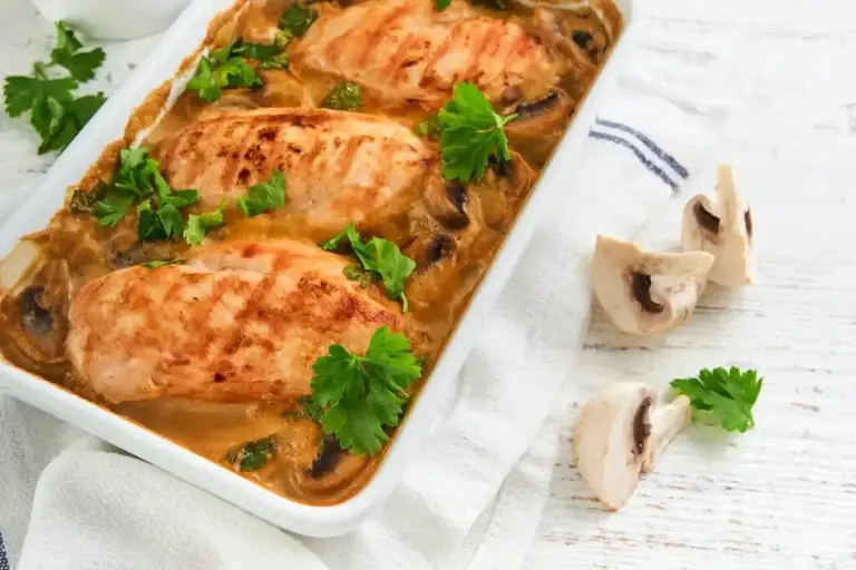 Poitrine de poulet farcie aux champignons