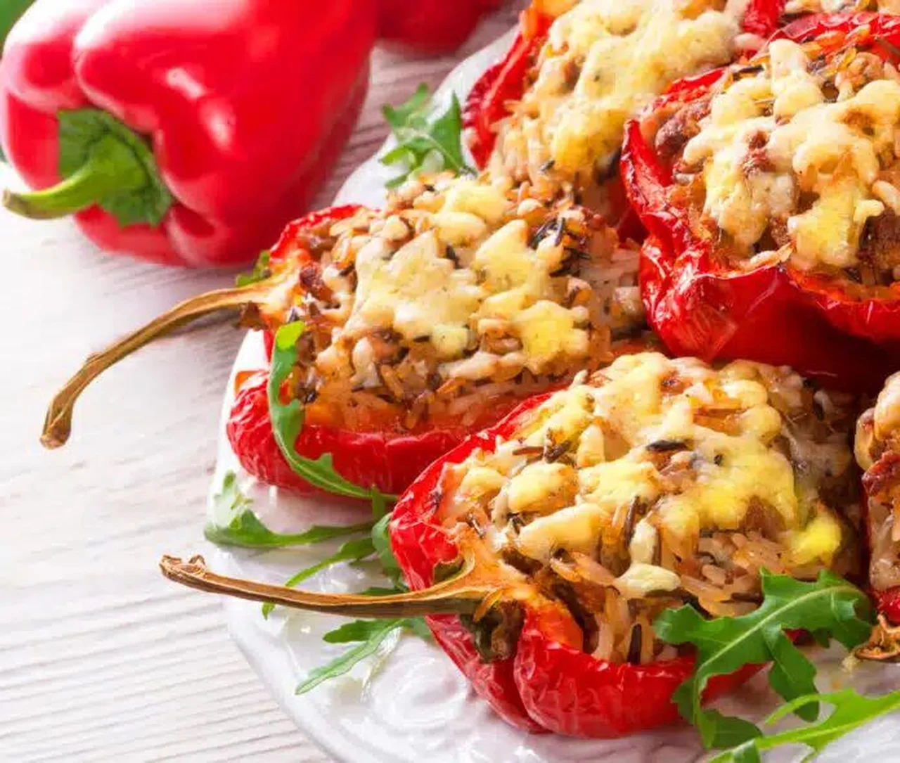 Poivrons farcis à la viande hachée et riz