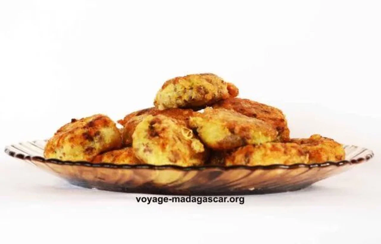 Croquettes de viande et pois