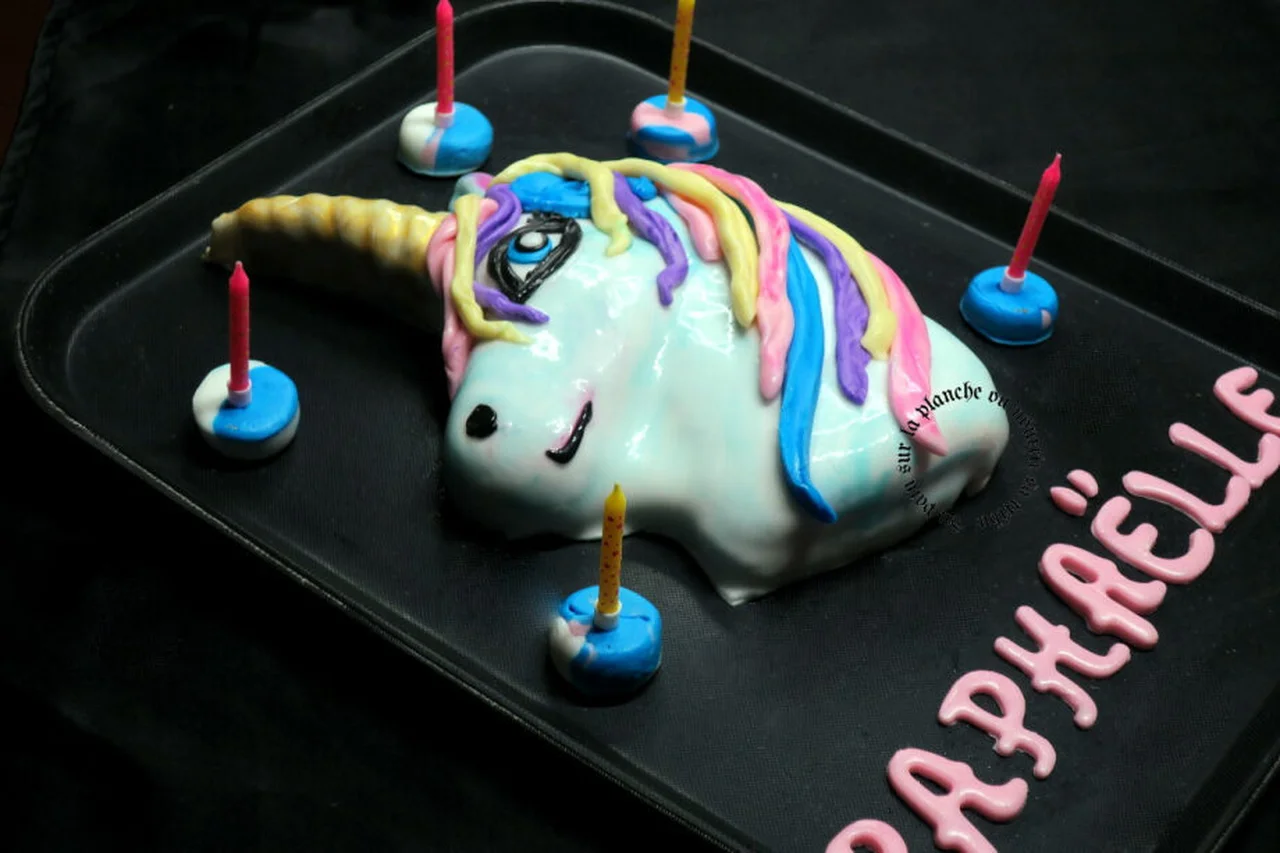 Gâteau d'anniversaire Licorne