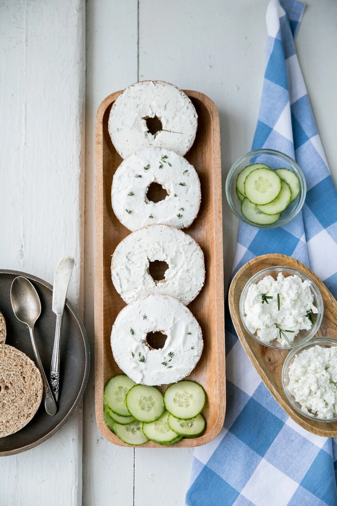 Bagels au chèvre fouetté aux herbes