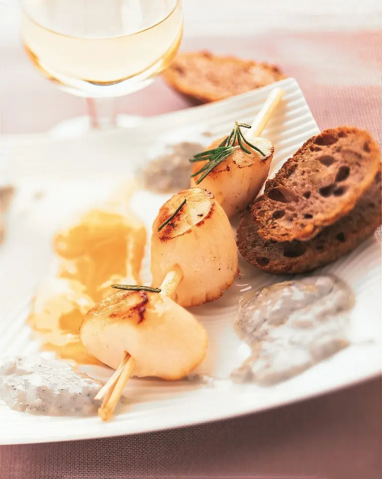 Saint-Jacques poêlées et vinaigrette au Sainte-Maure de Touraine