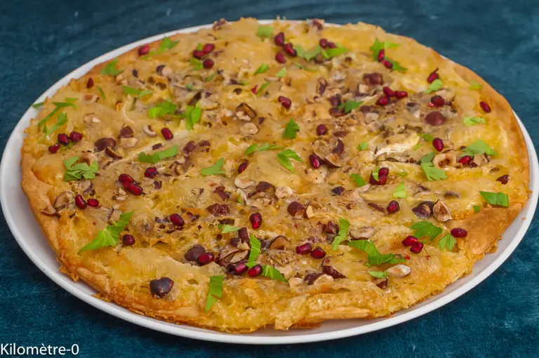 Tarte au camembert et graines de grenade