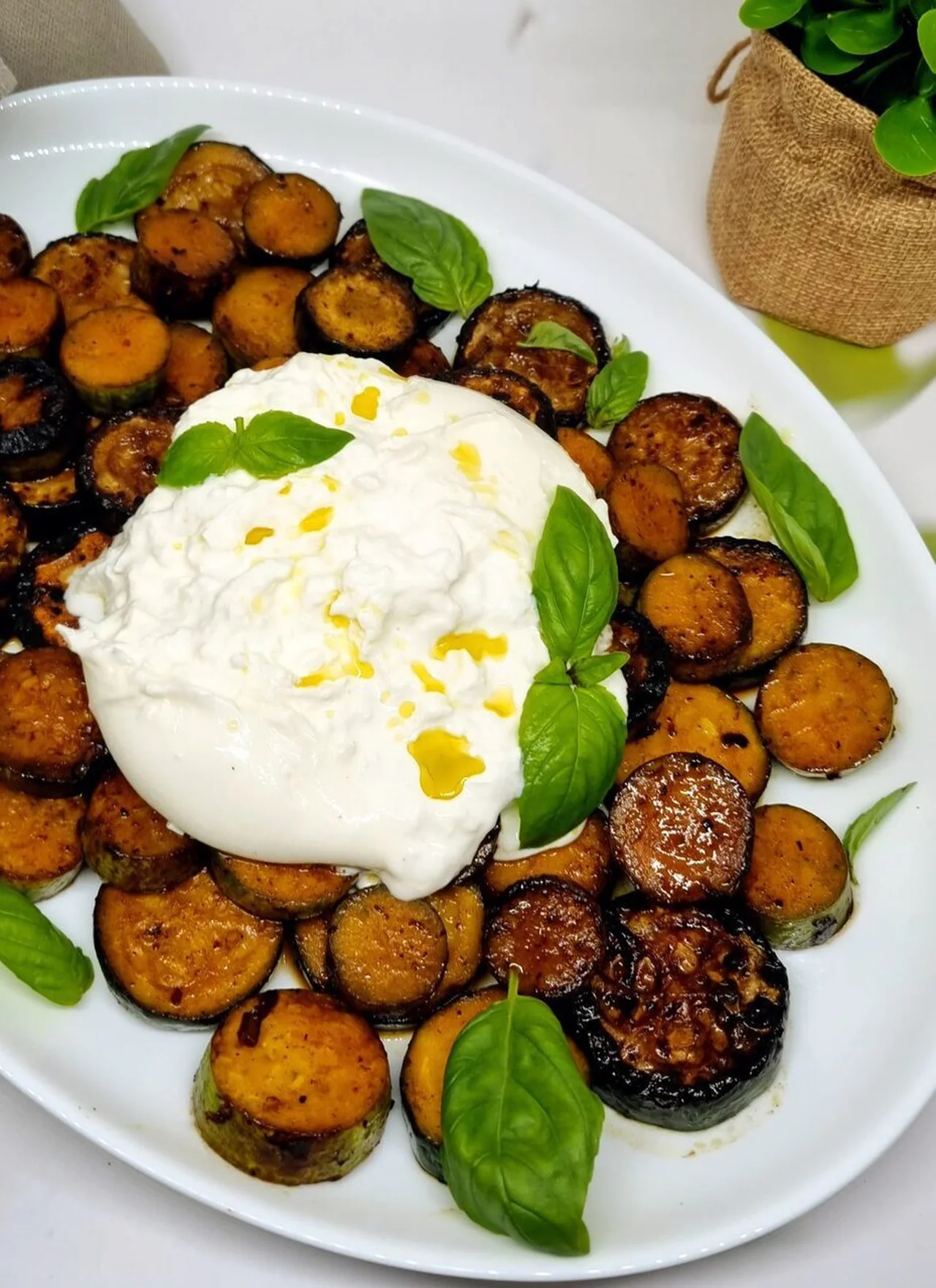 Courgettes sautées au balsamique et burrata