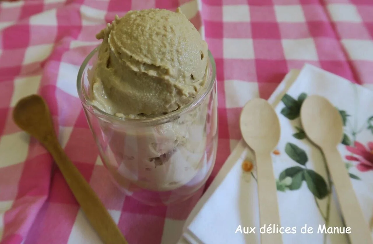 Glace à la noix de coco maison, à la sorbetière
