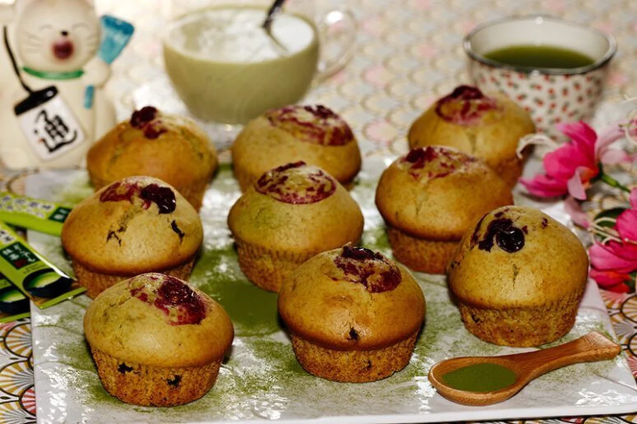 Muffins au thé matcha et canneberges
