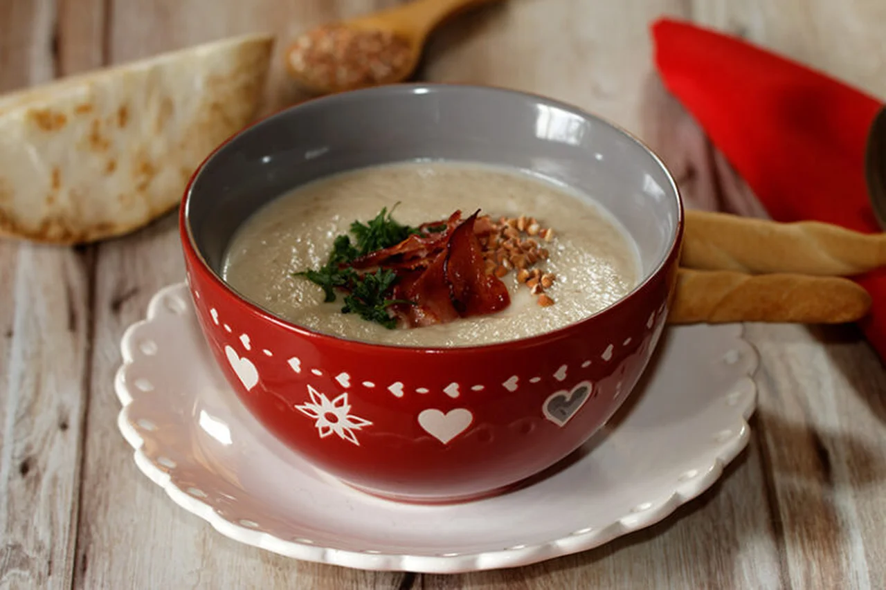 Velouté de céleri au sarrasin grillé