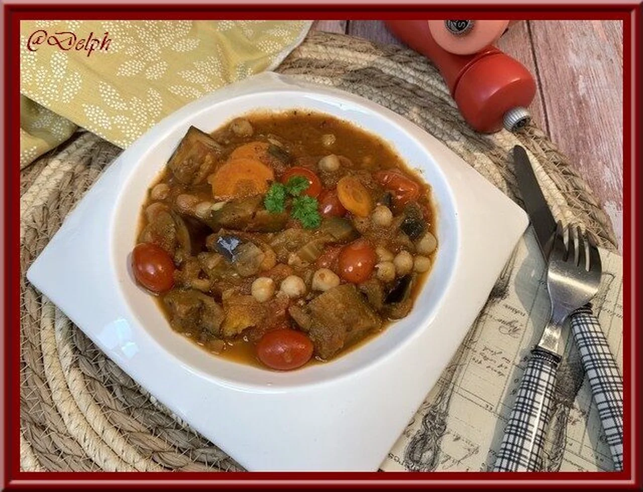 Mijoté d'aubergines et pois chiches à la marocaine