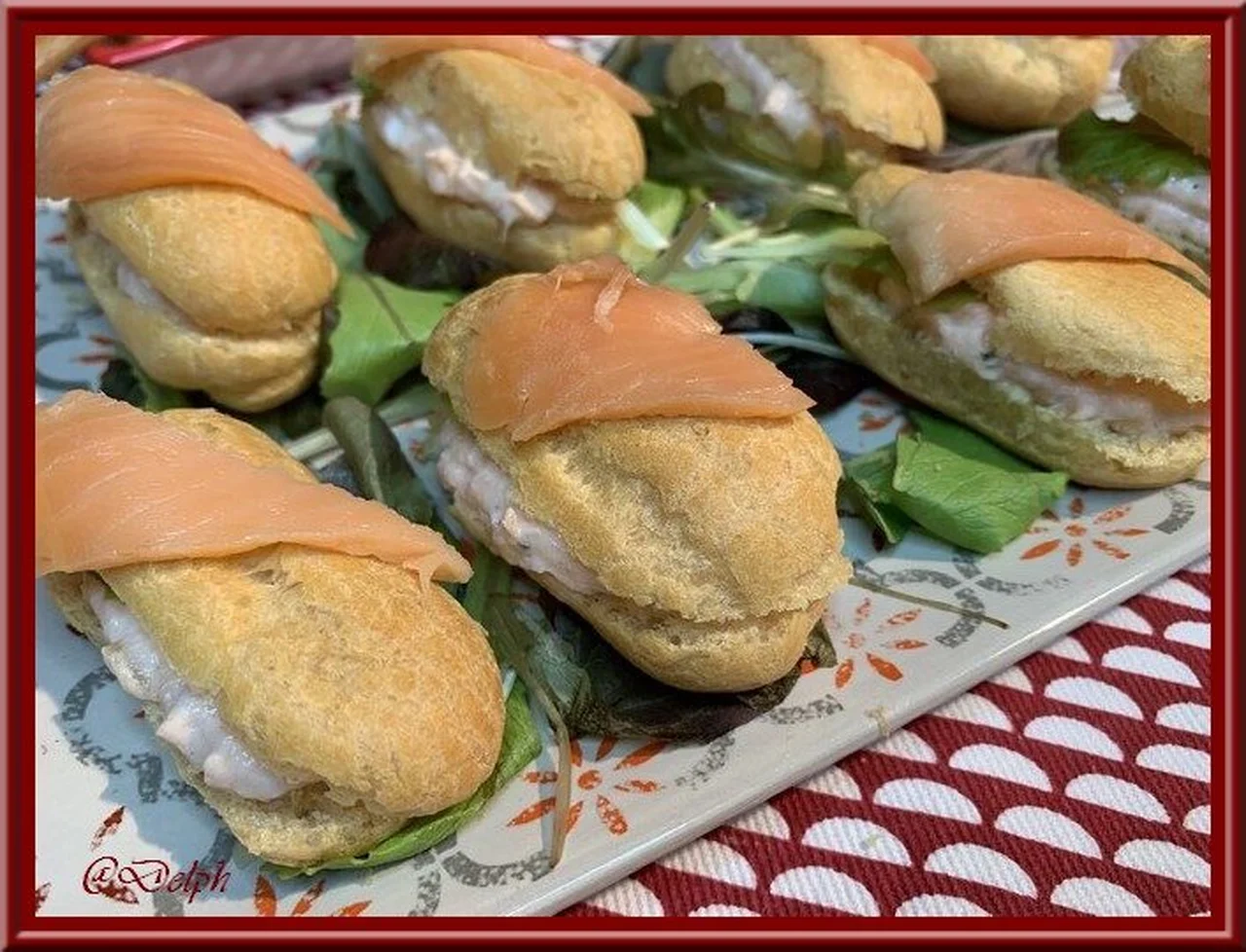 Mini-éclairs aux rillettes de saumon