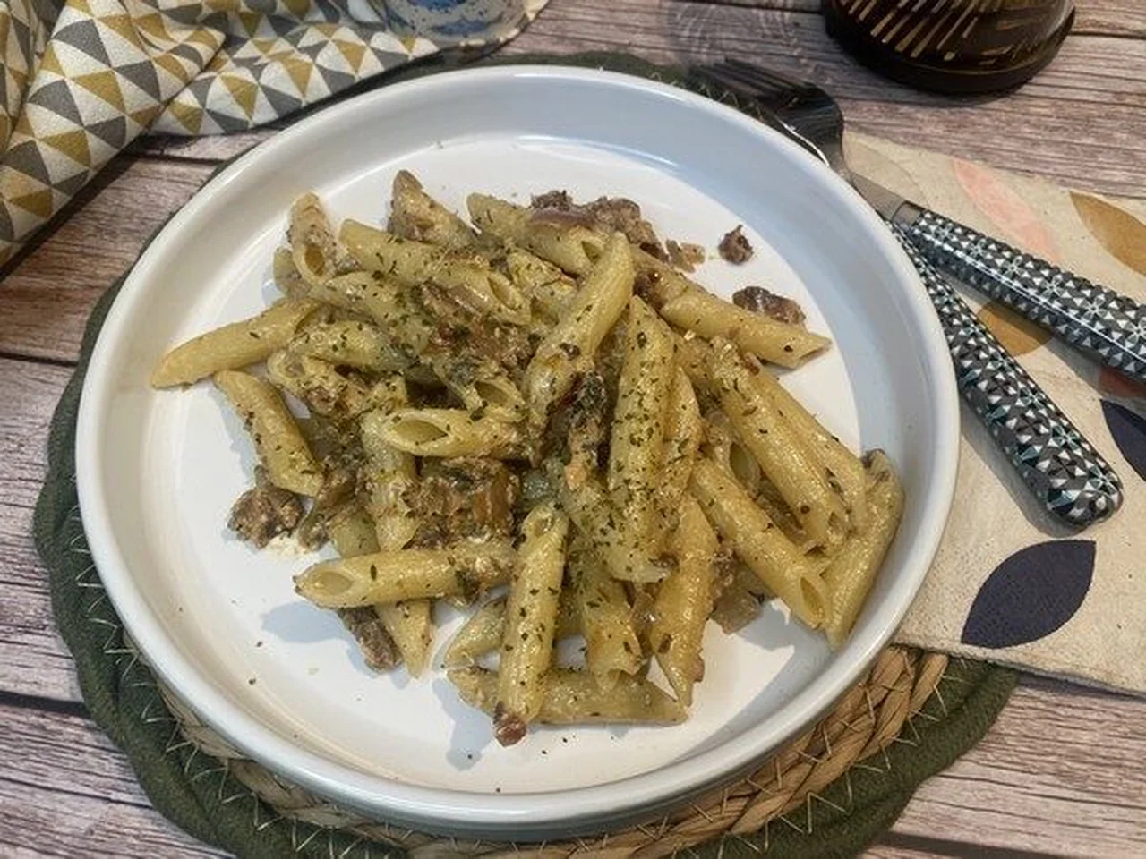 Penne et sauce aux sardines