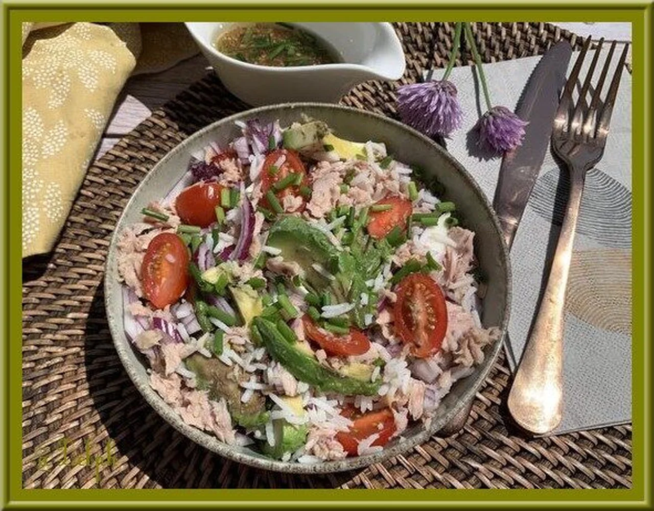 Salade avocat, riz, tomates
