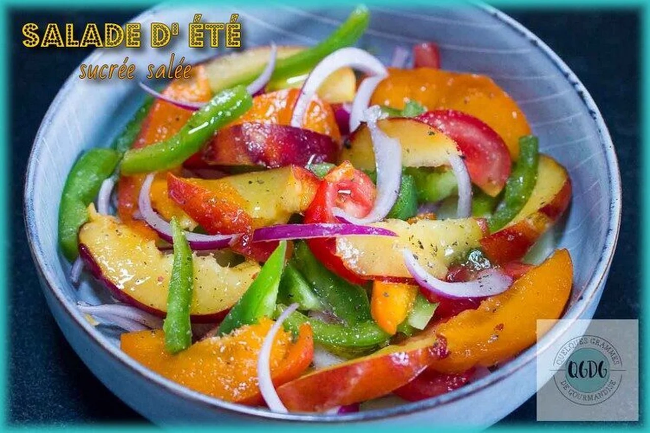 Salade d'été sucrée salée