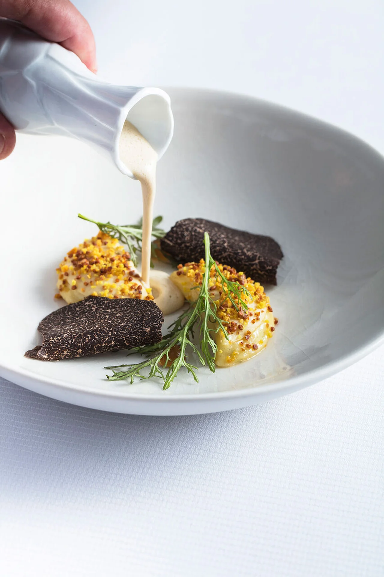 Gnocchi à l'ail des ours et truffes