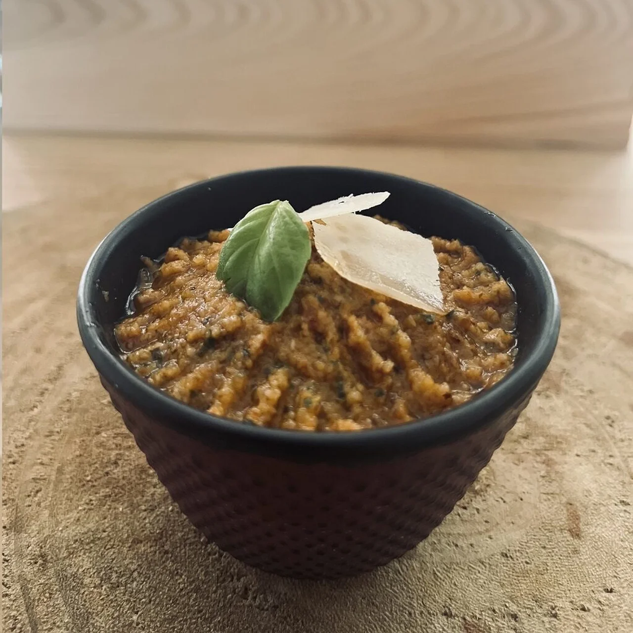 Sauce pesto rouge aux amandes torréfiées