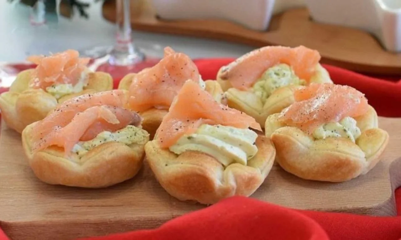 Paniers feuilletés au saumon fumé