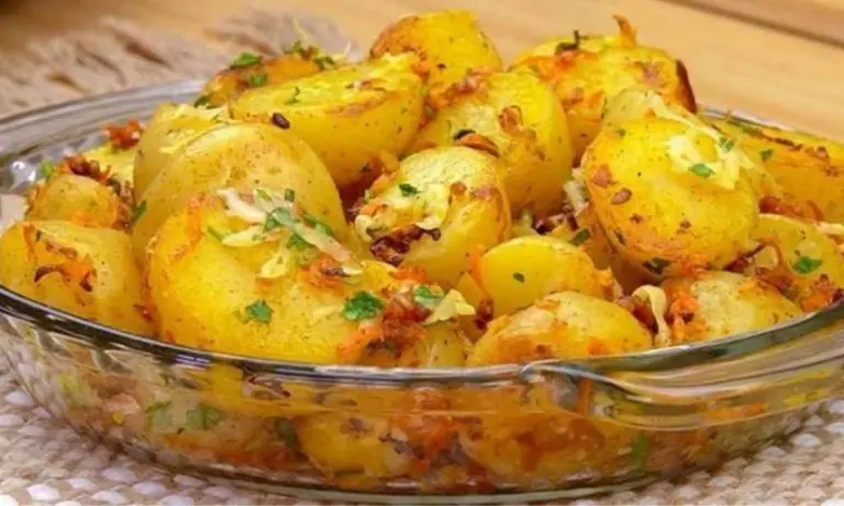 Pommes de terre aux oignons