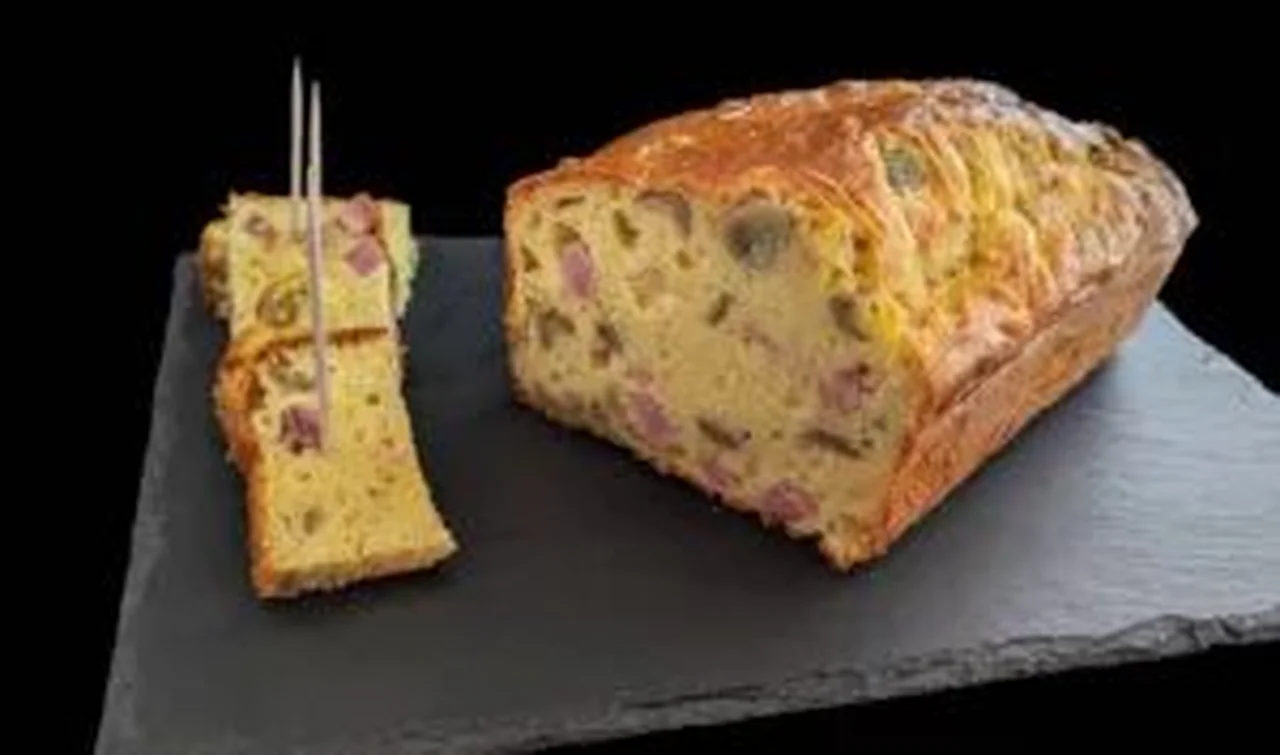 Cake au jambon et olives