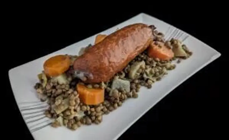 Saucisses de Morteau aux lentilles