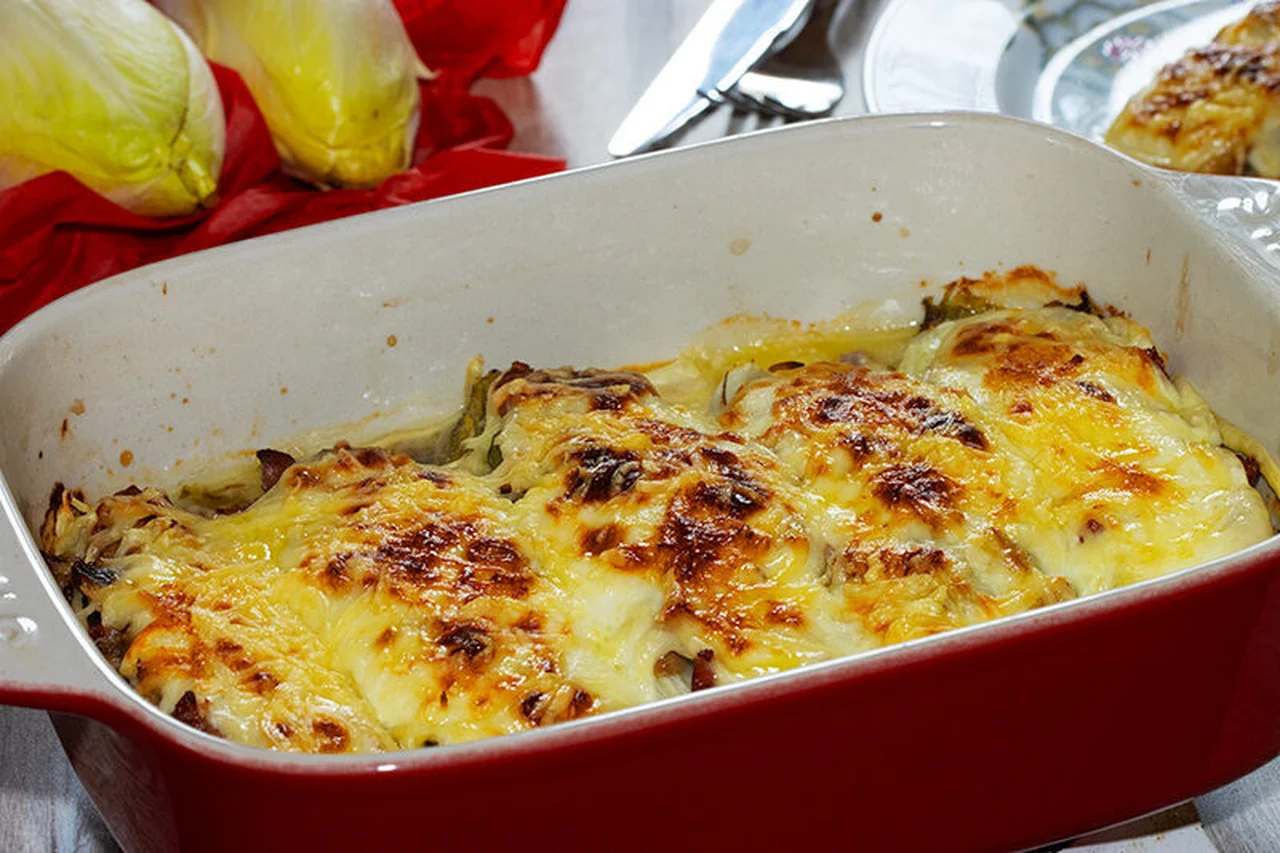 Gratin d'endives farcies aux champignons