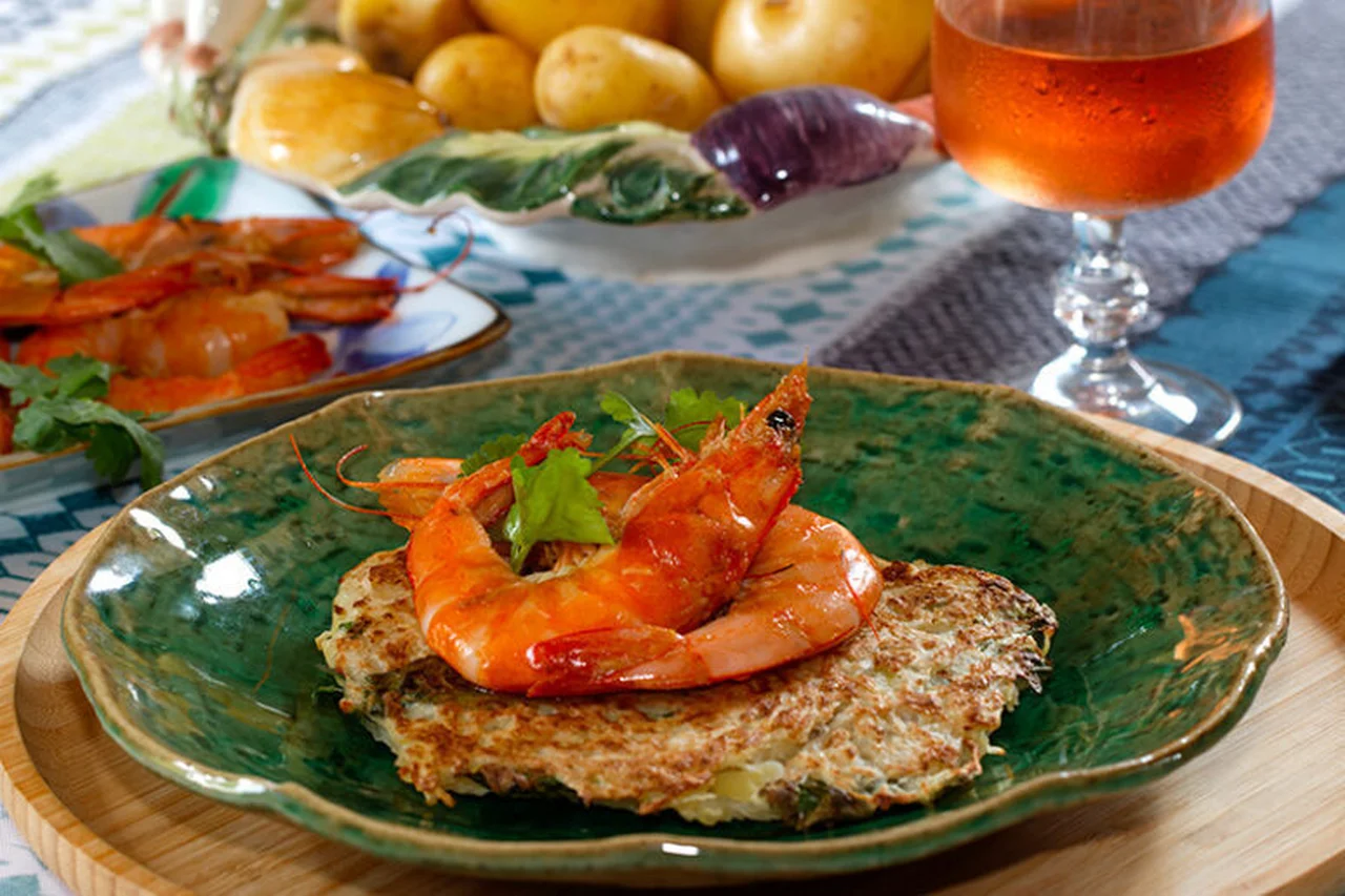 Paillasson de pommes de terre, crevettes au gingembre