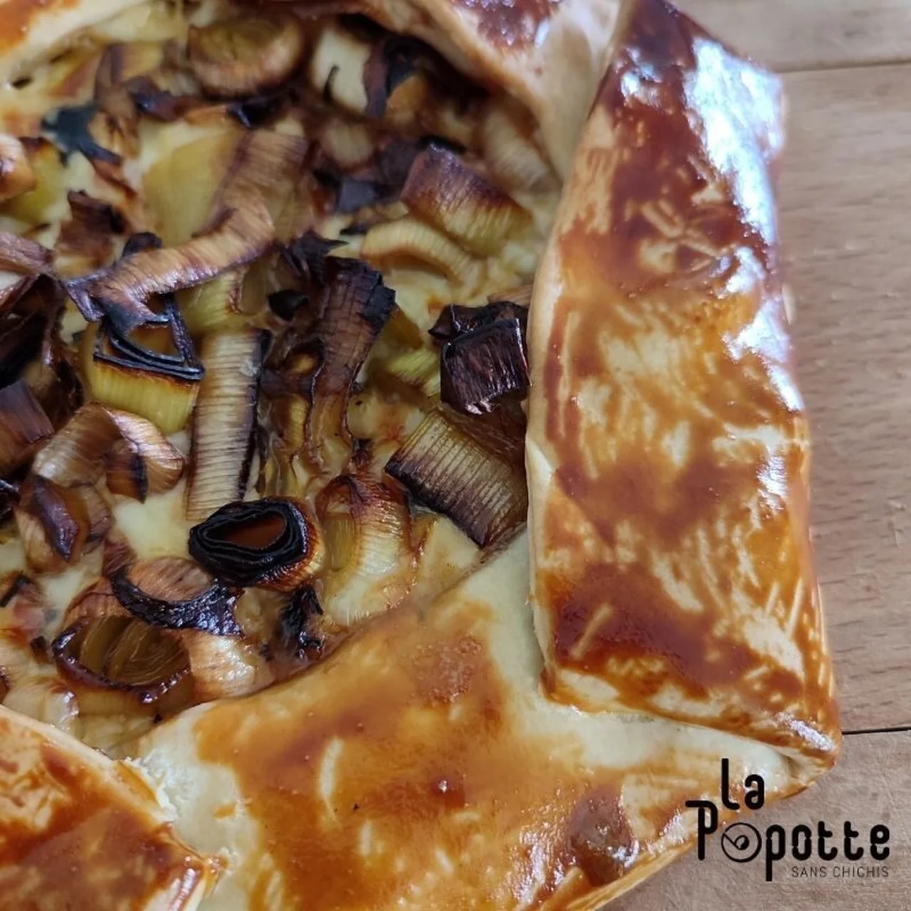 Tarte rustique aux poireaux raclette