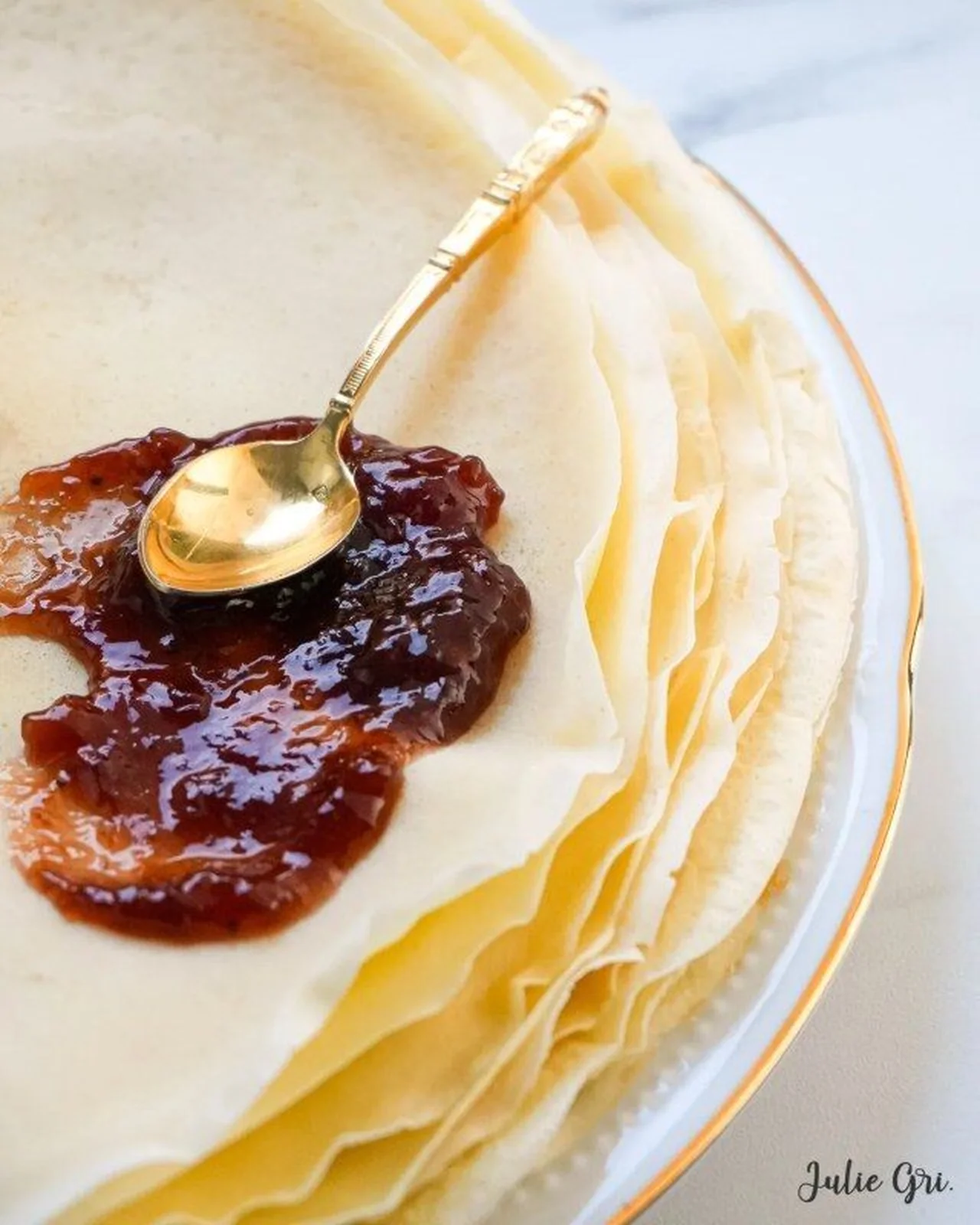 Pâte à crêpes selon Cyril Lignac