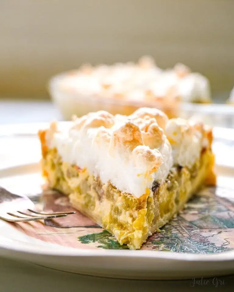Tarte à la rhubarbe meringuée alsacienne