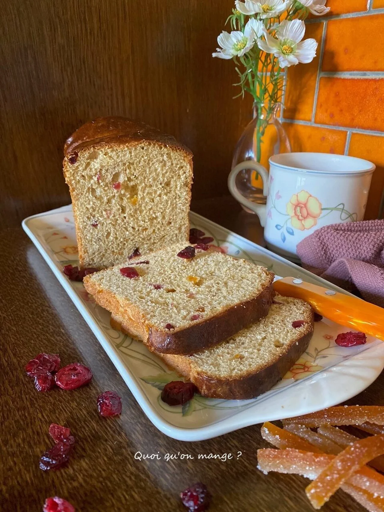 Brioche fleur d'oranger et cranberries séchées