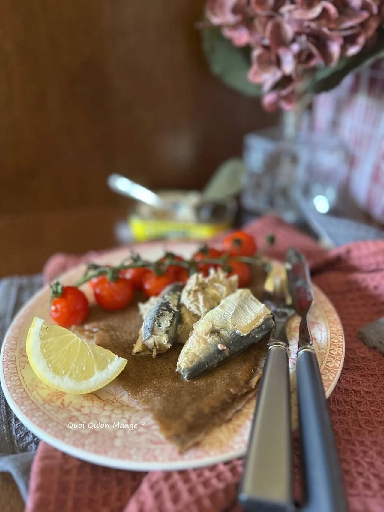 Crêpe sarrasin au beurre salé, sardines et crème à la sardine