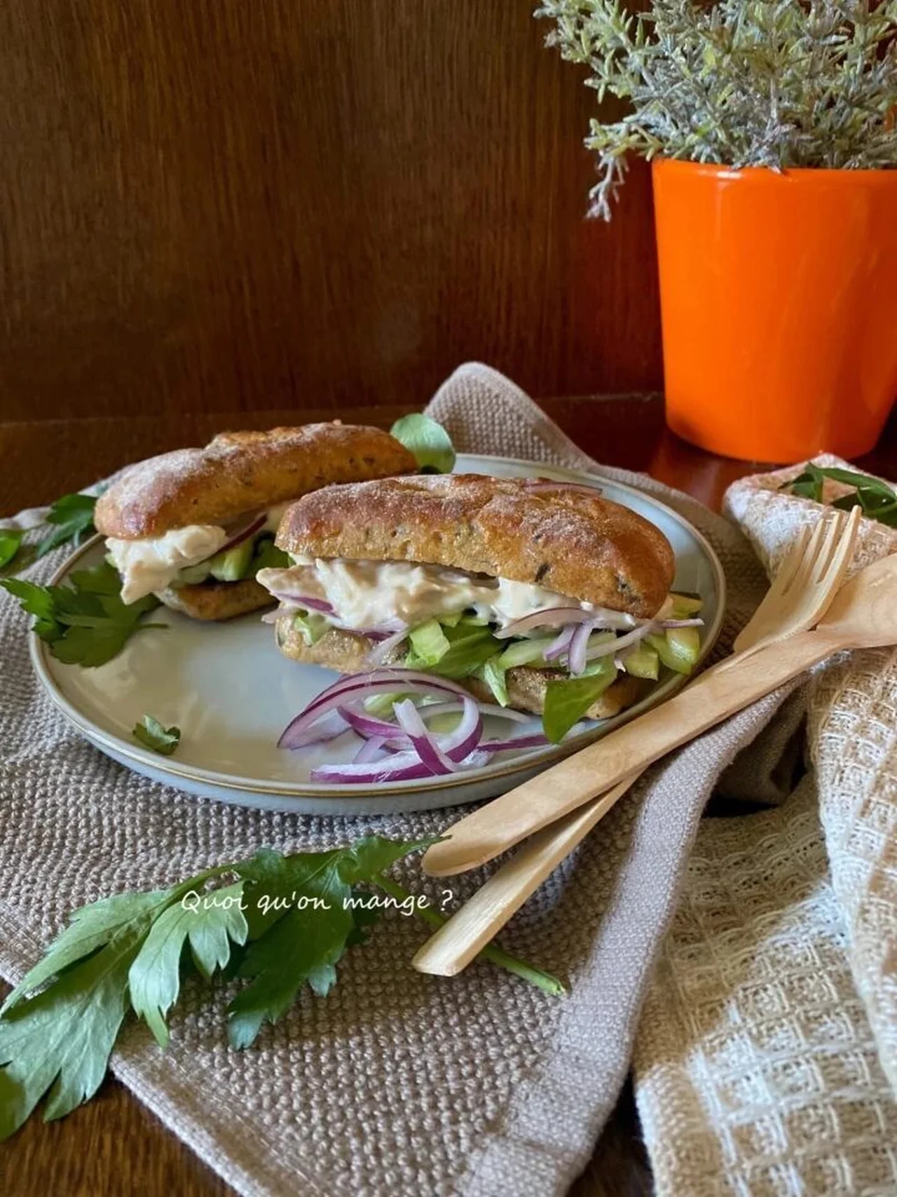 Mini sandwich au thon et au wakamé