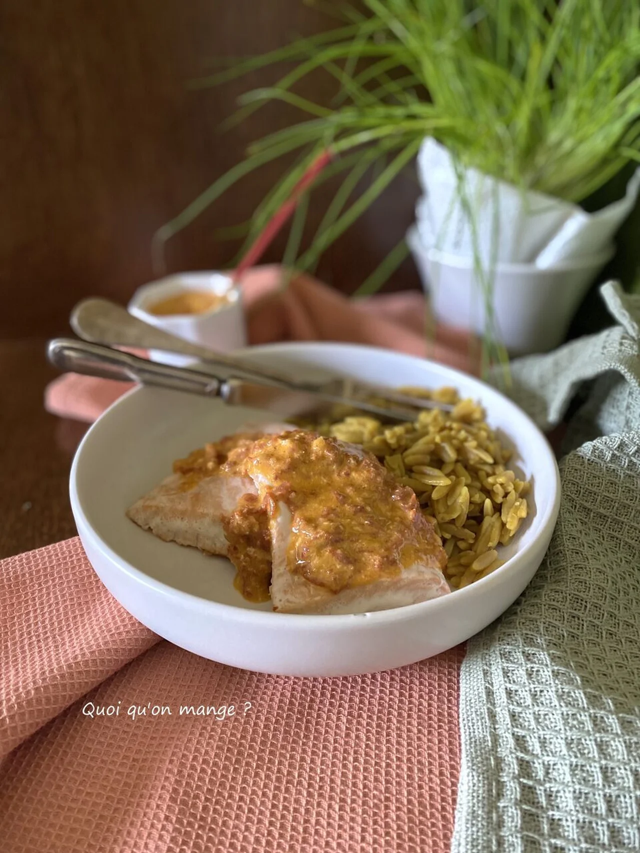 Pavé de saumon frais, sauce au chorizo