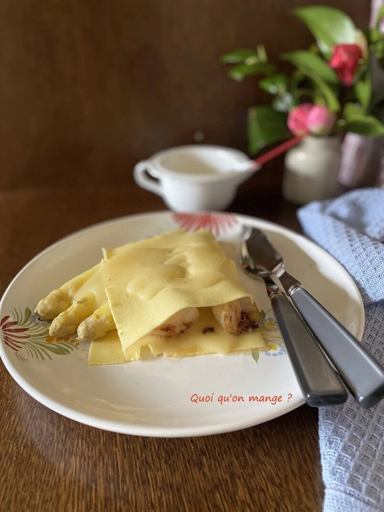 Raviole ouverte asperges et saint-jacques