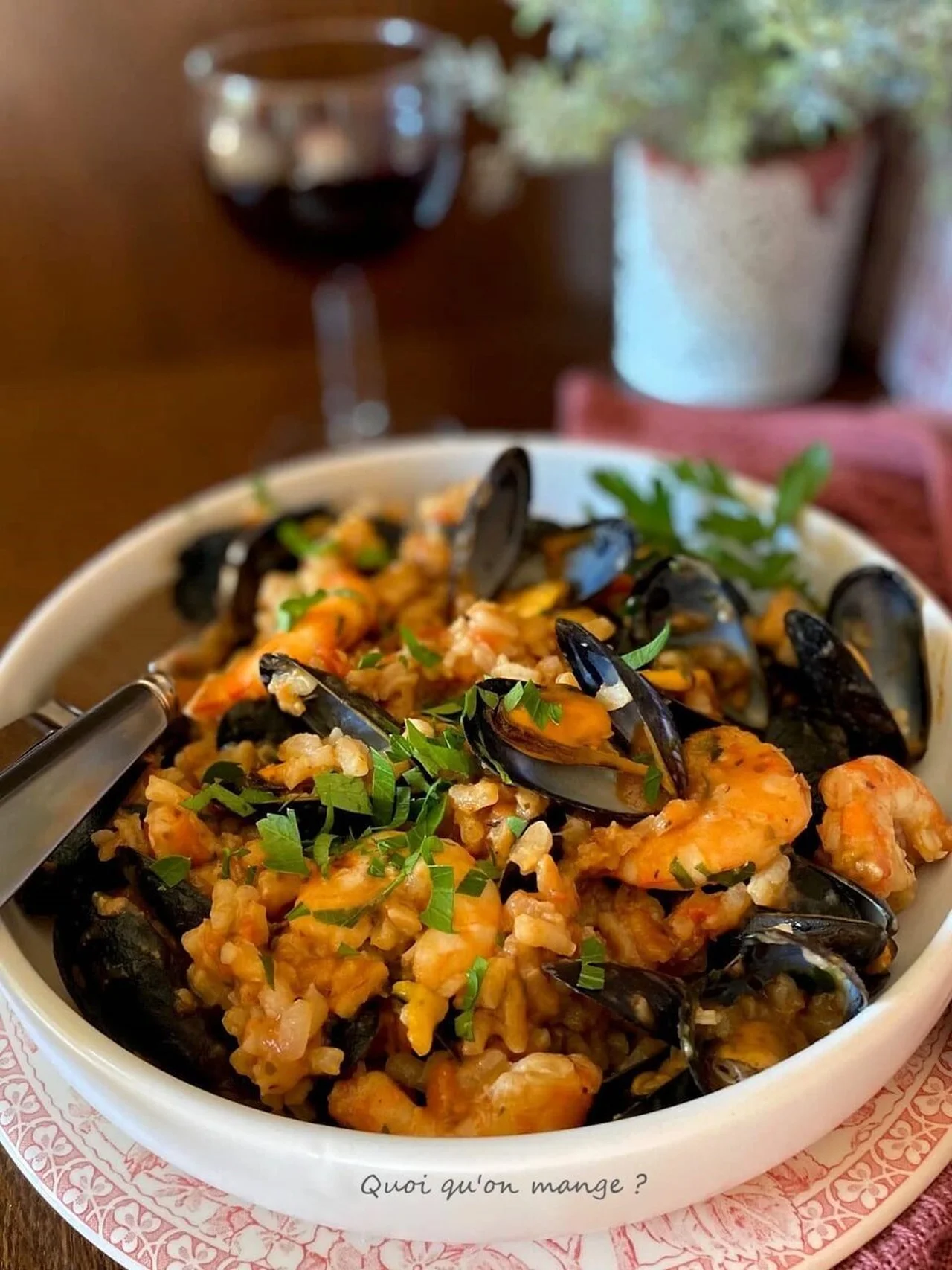 Riz aux fruits de mer et jus épicé