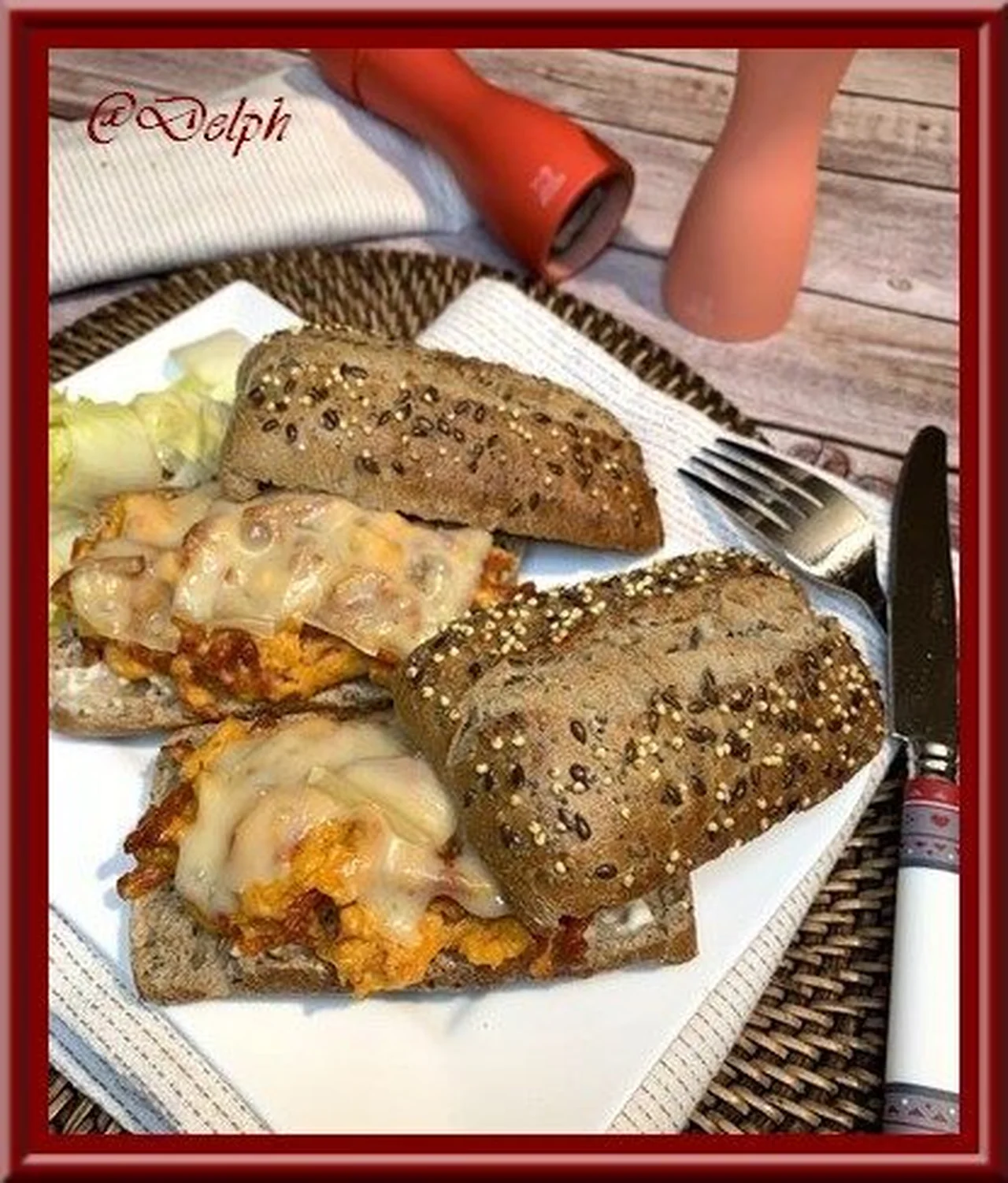 Tartines à la brouillade d'œufs et chorizo